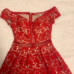 Francesca’s red lace dress size extra small